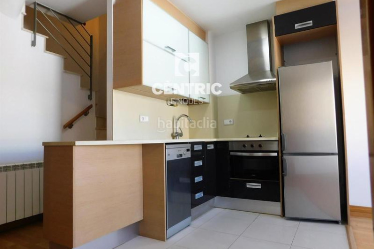 Dúplex  con terraza en Ca n'Aurell Terrassa