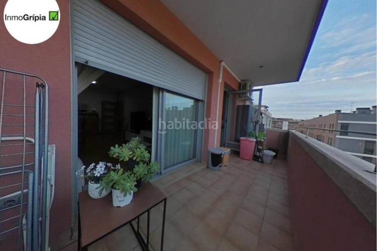 Piso  en venta en les arenescan montllorla grípia08227 en Terrassa