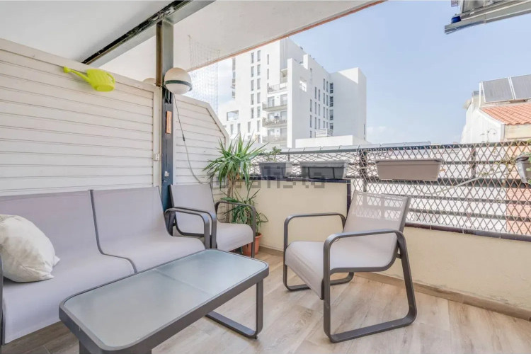 Piso en Barrio Escoles