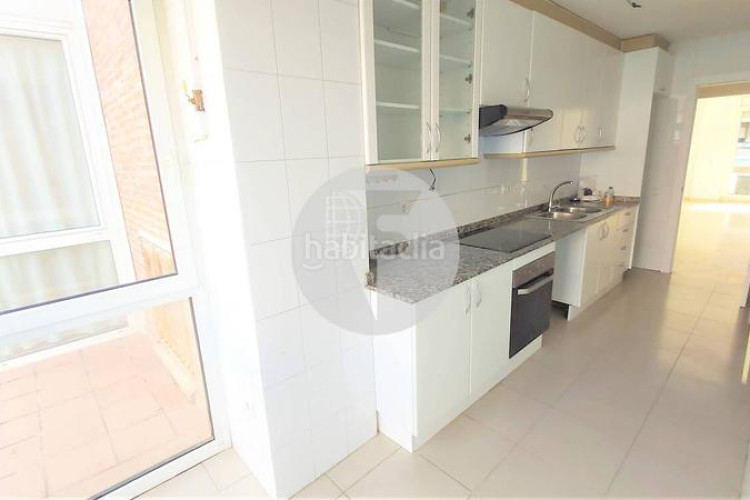 Piso espectacular piso de 113 m con gran balcón en zona olímpica en Terrassa