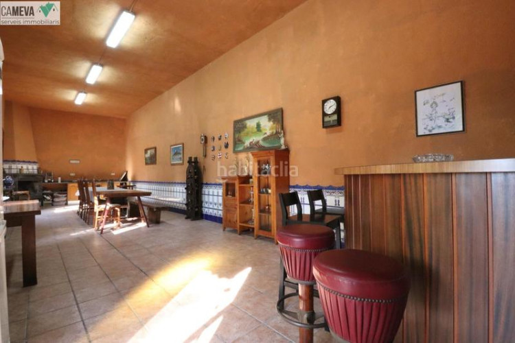 Casa única e impresionante finca a 4 vientos con piscina y jardin en Terrassa