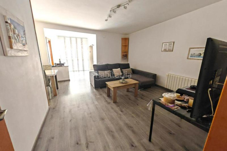 Casa  ideal para dos familias con gran patio y terraza en la gripia en Terrassa