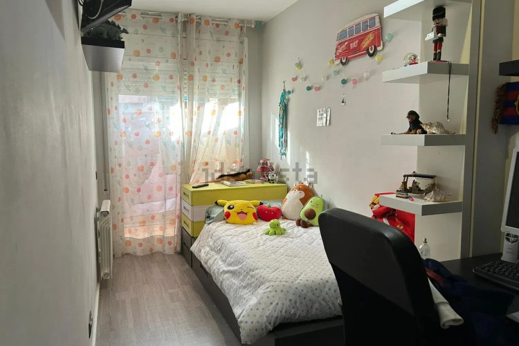 Piso en Barrio Les Arenes