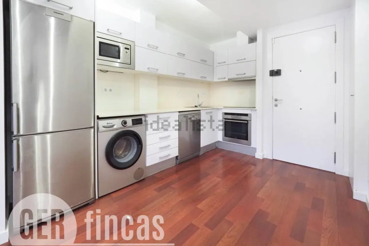 Piso en calle de Menéndez y Pelayo