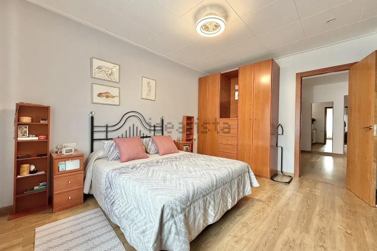 Casa independiente en Barrio Centre