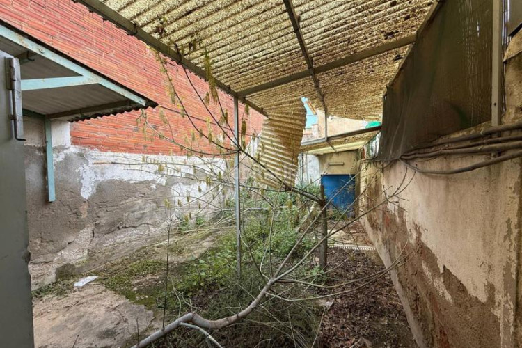 Casa solar para construir en Ca n'Aurell Terrassa