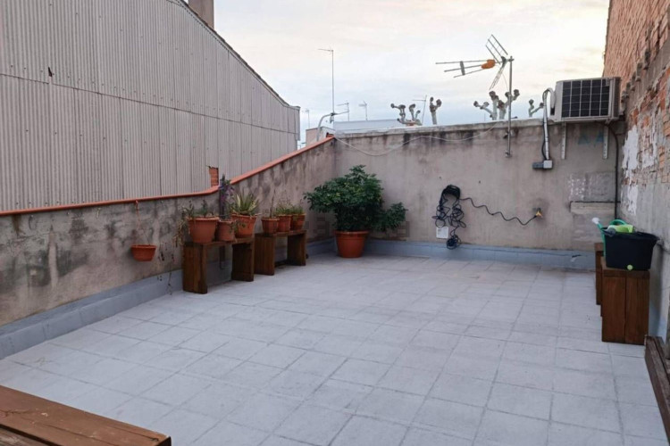 Chalet adosado en venta en carretera de Rellinars