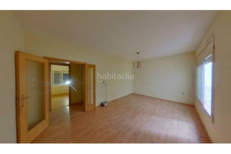 Piso  en venta en escola industrialplaça de catalunya en Terrassa
