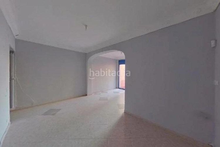 Piso ¡espacioso piso , ideal para familias! en La Maurina Terrassa