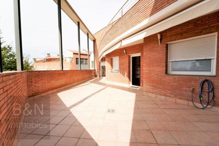 Chalet calidez y diseño en una casa señorial en la zona olímpica! en Terrassa