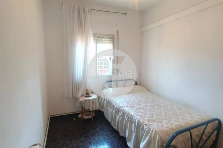 Casa encantadora casa independiente en Can Parellada, perfecta para dos familias en Terrassa