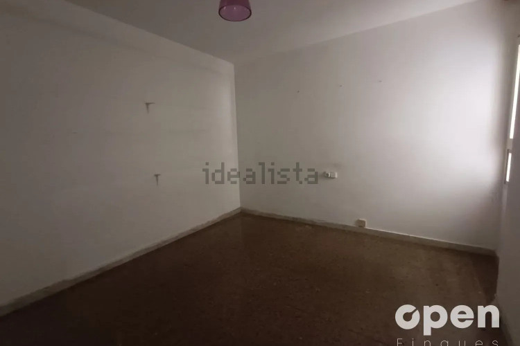 Piso en avenida de Josep Tarradellas