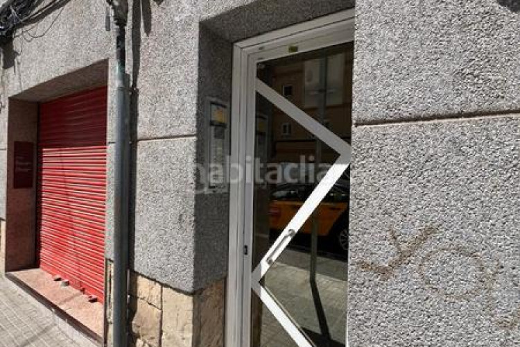 Piso en carrer renaixement 21 piso en venta en Egara Terrassa