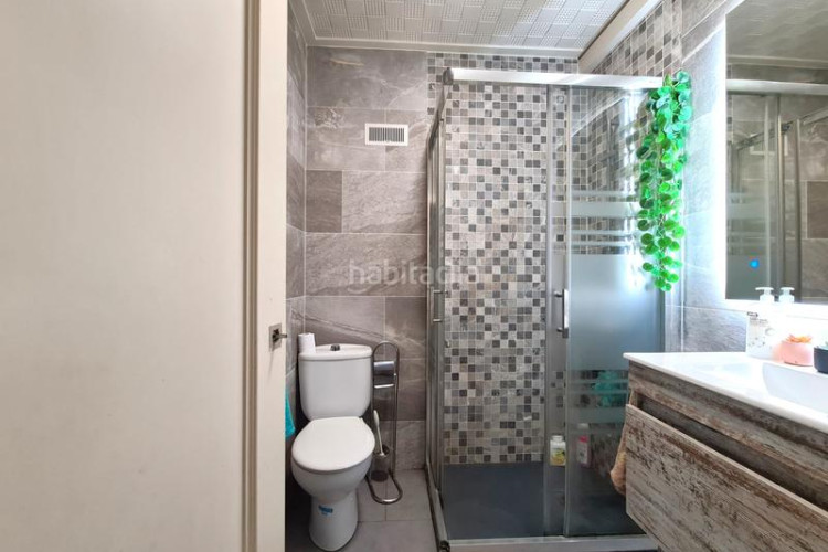 Piso con terraza y trastero en Les Arenes - La Grípia - Can Montllor Terrassa