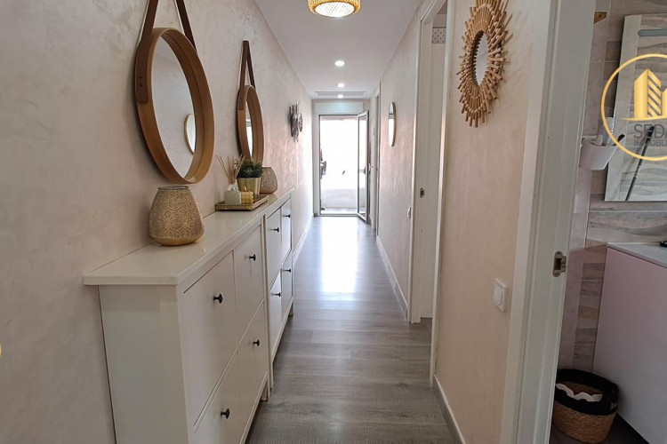 Carrer de la Mare de Du00E9u del Carme, Ca n'Anglada