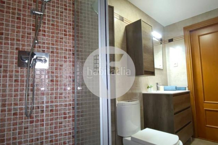 Dúplex  de ensueño en el centro con gran terraza y balcón, 2 plazas de parking y detalles premium en Terrassa