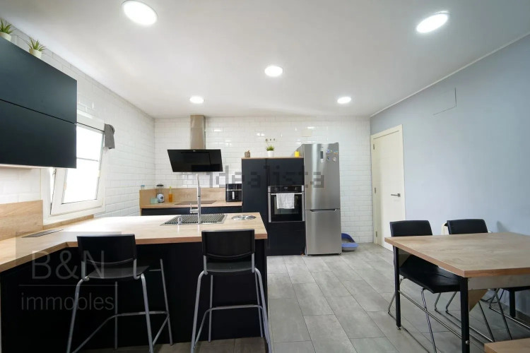 Casa independiente en Barrio Les Martines