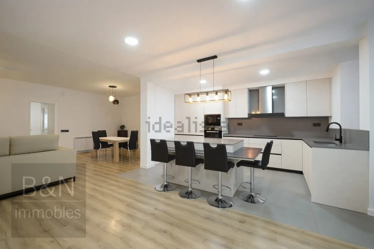 Chalet en Barrio Zona Esportiva
