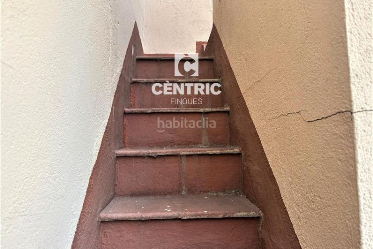 Piso planta baja de 3 habitaciones en Zona Esportiva Terrassa