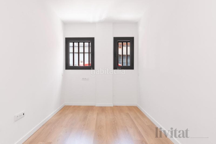 Planta baja en calle pere fizes 4 en San Pere Terrassa