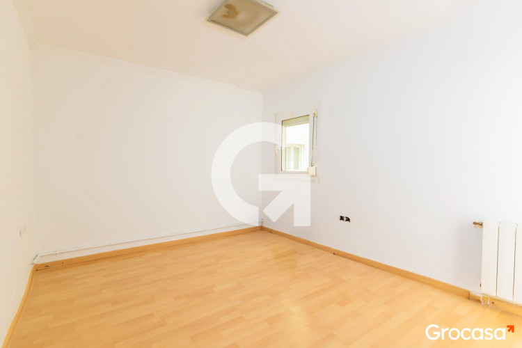 CL RENAIXEMENT, DEL, Egara