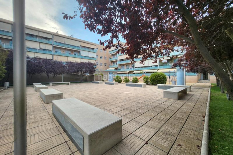 Piso terraza a pie de comedor en Les Arenes - La Grípia - Can Montllor Terrassa
