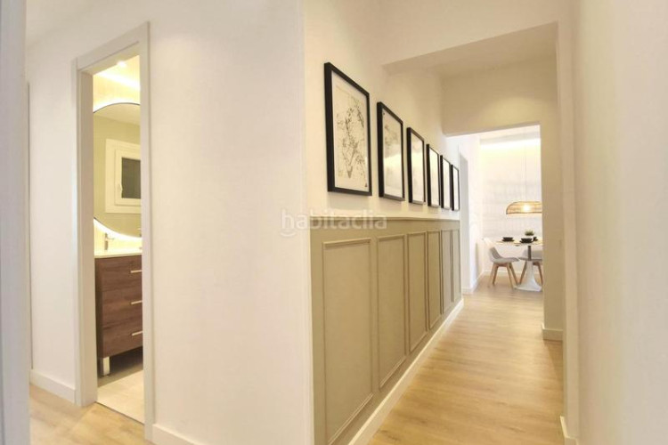 Piso de 4 hab reformat a estrenar al carrer prat de la riba tocant jacquard en Terrassa