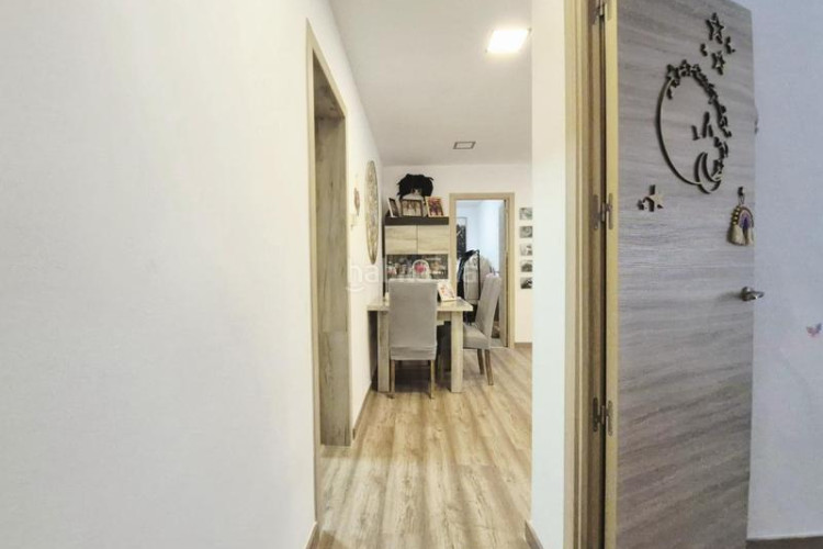 Planta baja  reformada totalmente de 3 hab en Terrassa