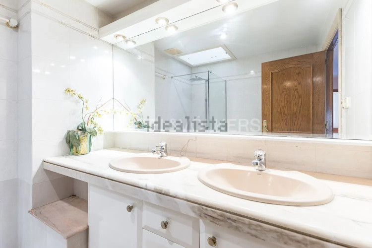 Dúplex en Barrio Centre