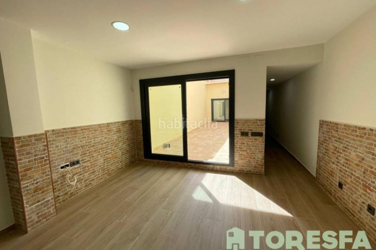 Piso  en venta en ca naurell08224 en Ca n'Aurell Terrassa