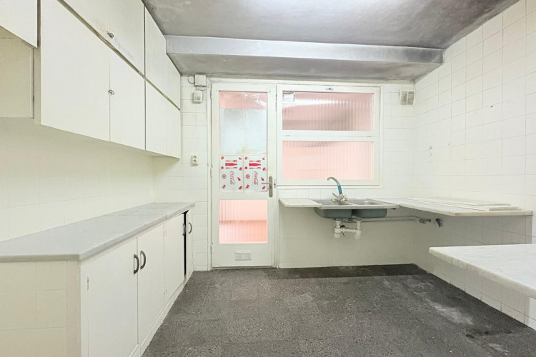 Vallparadu00EDs - Antic Poble de Sant Pere