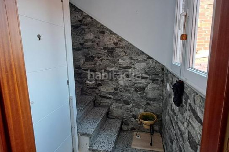 Ático atico totalmente reformado. 2 hab. dobles. 2 terrazas. amplio estudio. en Terrassa
