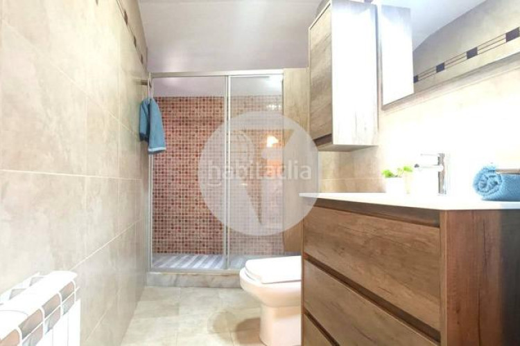Dúplex  de ensueño en el centro con gran terraza y balcón, 2 plazas de parking y detalles premium en Terrassa