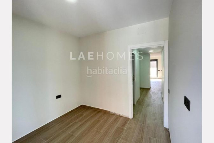 Dúplex  de obra nueva con terraza y buhardilla, a 10 min de fgc rambla en Terrassa