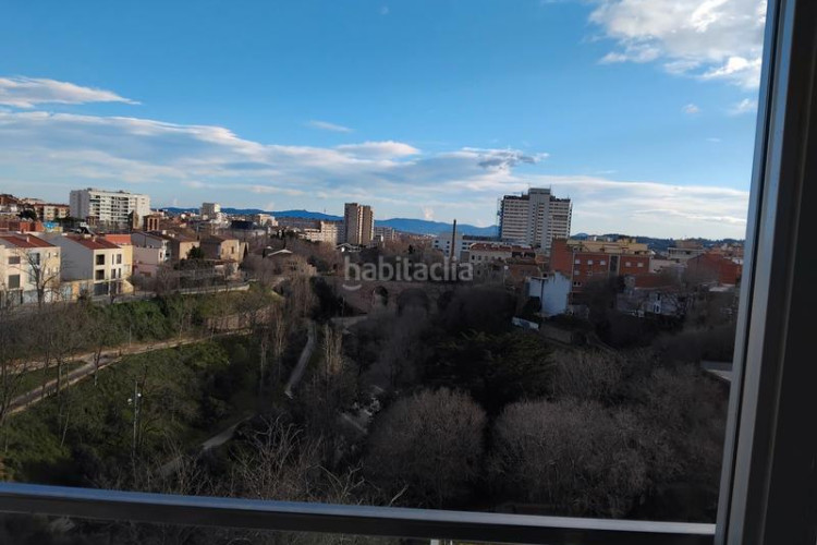 Dúplex junto esglèsies sant pere en Barri del Centre Terrassa