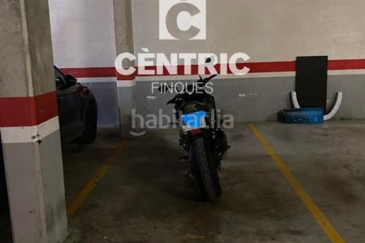 Piso  de 2 habitaciones para invertir en Segle XX Terrassa