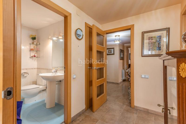 Ático  dúplex con terrazas y vistas panorámicas a un paso del centro , plaza de parking incluida en Terrassa