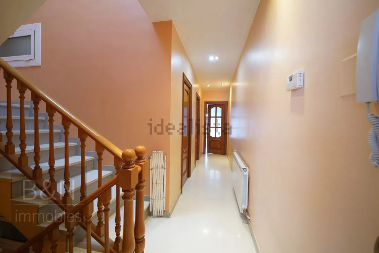 Chalet adosado en Barrio Segle XX