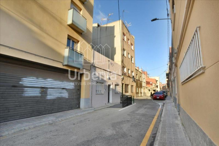 Piso oportunidad para reformar ! en Sant Pere Nord Terrassa