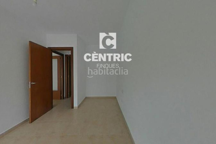 Piso  de una habitación con ascensor ideal inversión pequeña! en Terrassa