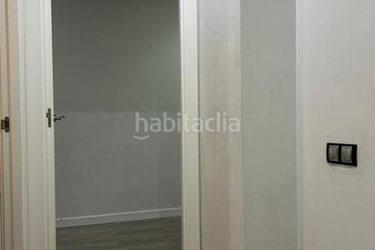 Piso pis ampli amb i pàrquing a la grípia en Les Arenes - La Grípia - Can Montllor Terrassa