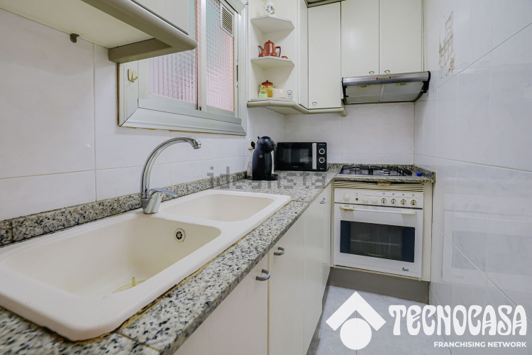 Chalet adosado en calle Renaixement