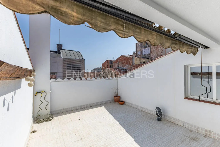 Dúplex en Barrio Centre