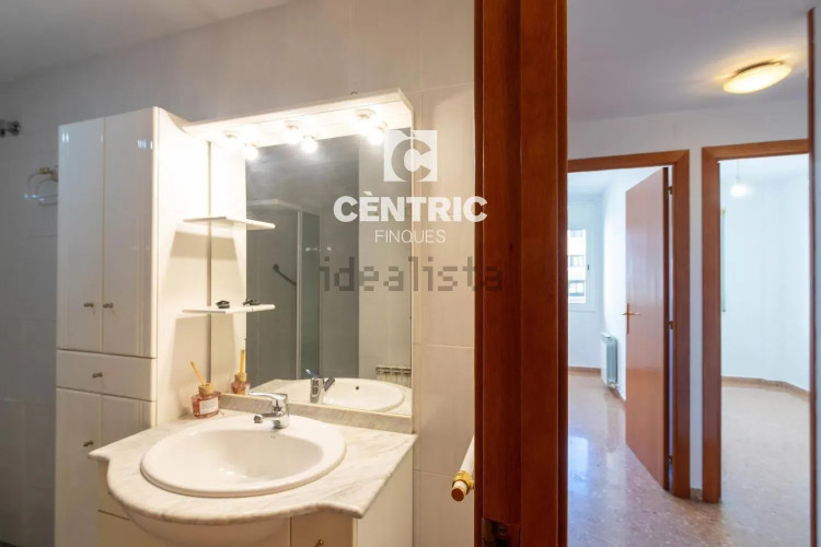 Piso en avenida ďÀngel Sallent