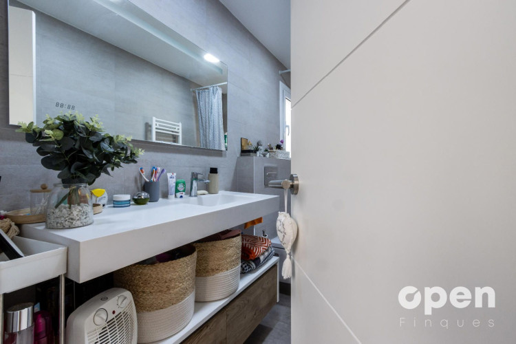 Marinel.lo Bosch, Cementiri Vell