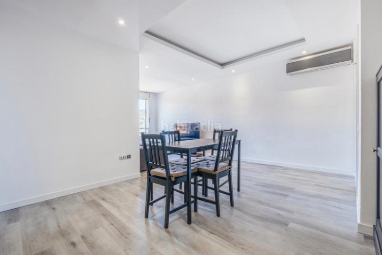 Piso exclusiva vivienda reformada a estrenar a pocos minutos del centro en Terrassa
