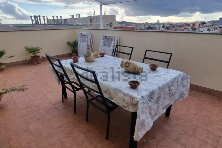 DUPLEX DE 2 HABITACIONES Y DOS TERRAZAS