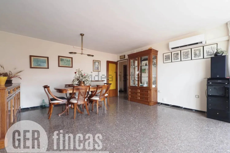Piso en calle de Watt