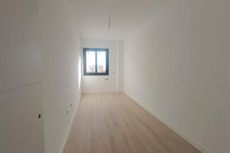 Transversal, Sant Pere