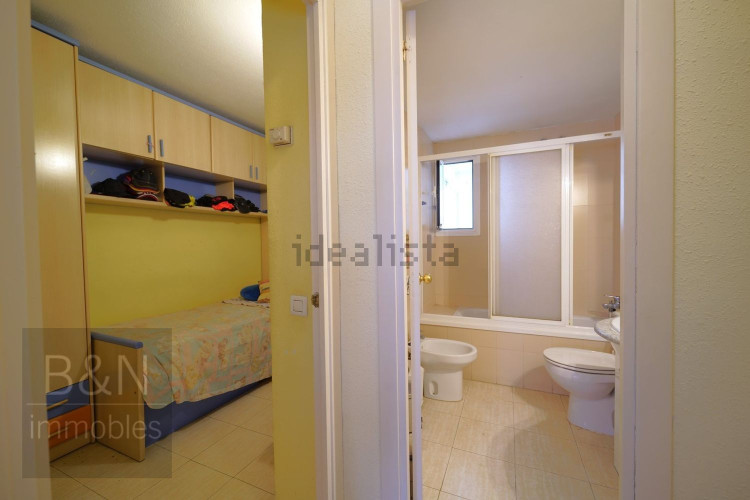 Piso en Barrio Les Arenes